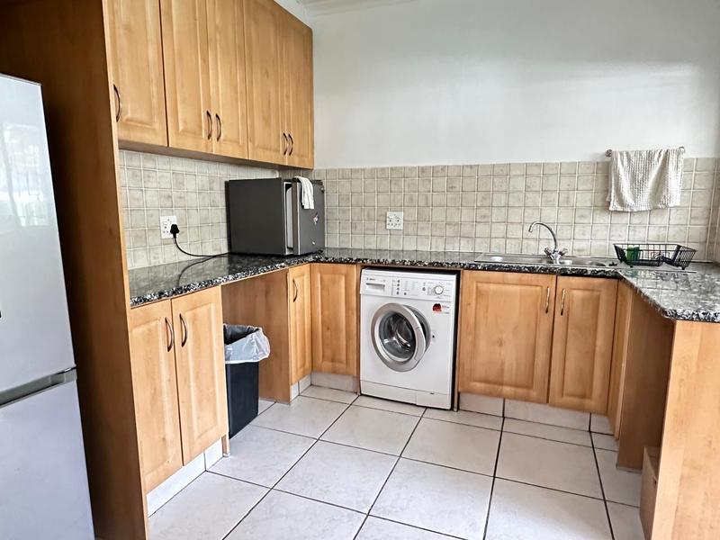 5 Bedroom Property for Sale in Bergvliet Western Cape